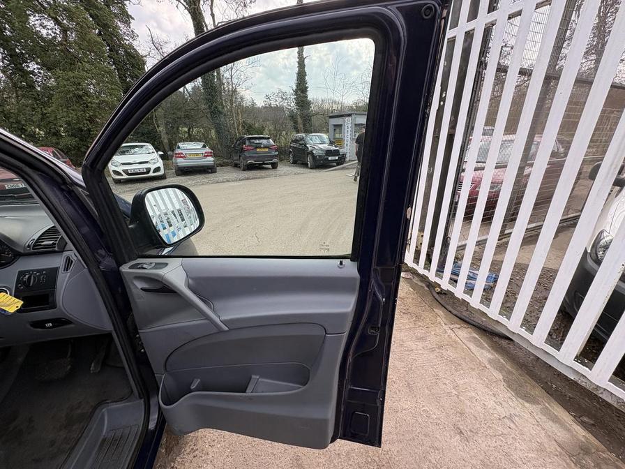 2006 Mercedes-Benz Vito – Model: Vito 111 CDI XLong – HF06NDX