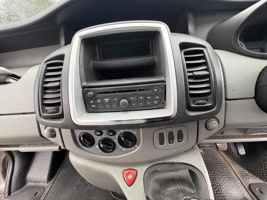 2014 Vauxhall Vivaro – Model: Vivaro 2700 Sportive CDTi SWB – DL63ETA