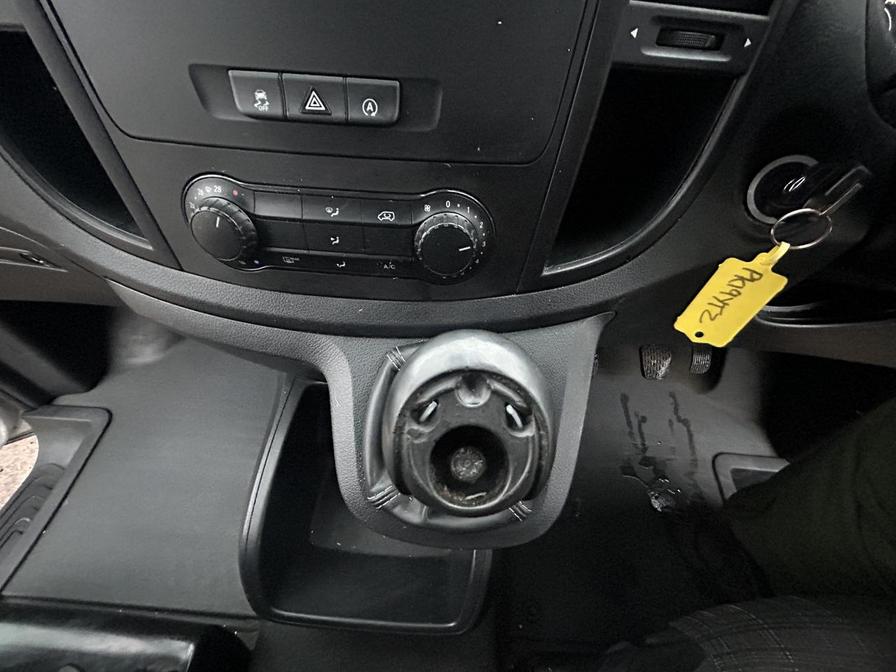 2019 Mercedes-Benz Vito – Model: Vito 116 Sport Bluetec – PK19YTZ