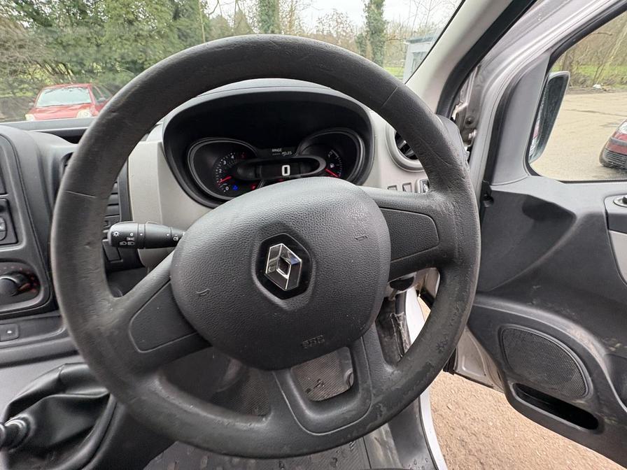 2017 Renault Trafic – Model: Trafic LL29 Business+ Energy dCi – MW17UPH