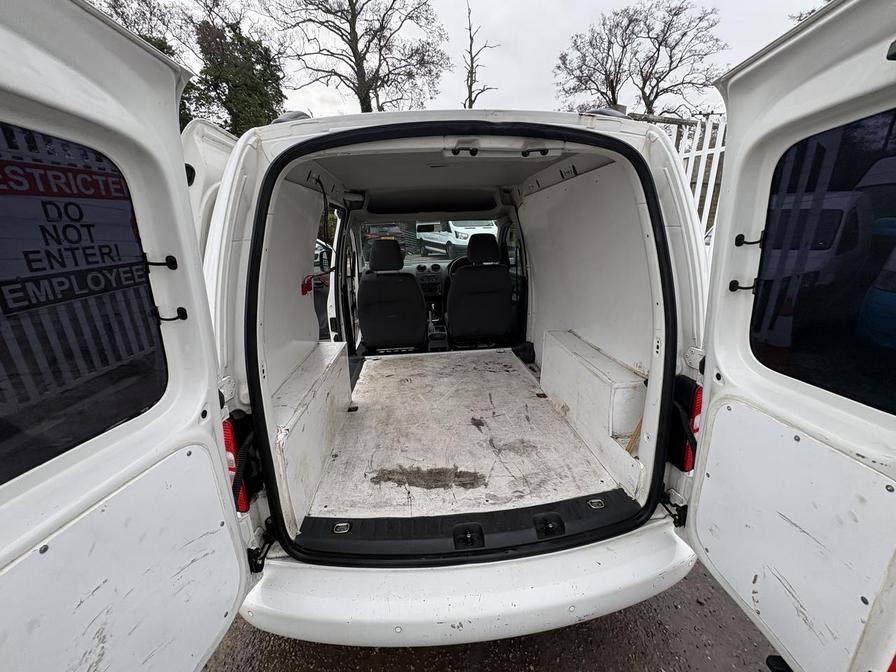 2014 Volkswagen Caddy – Model: Caddy C20 Trendline TDI Semi-Auto – RE14NJO