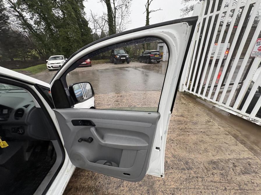 2010 Volkswagen Caddy – Model: Caddy C20 TDI 104 – PL10NSN