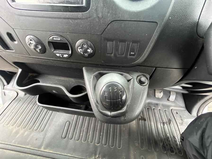 2018 Vauxhall Movano – Model: Movano L1H1 F3300 CDTi – HN18WKU