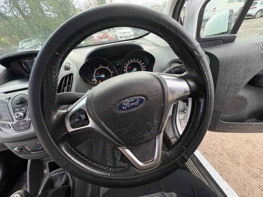 2016 Ford Transit Courier – Model: Transit Courier Trend TDCi – LF16CNV