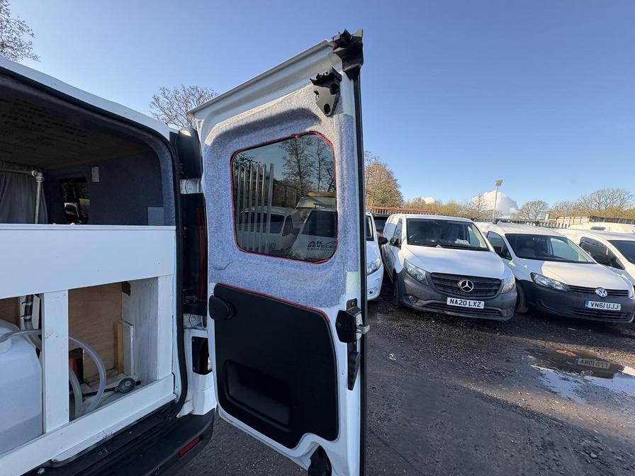 2018 Vauxhall Vivaro – Model: Vivaro  2900 Sportive CDTi – DV18SJO