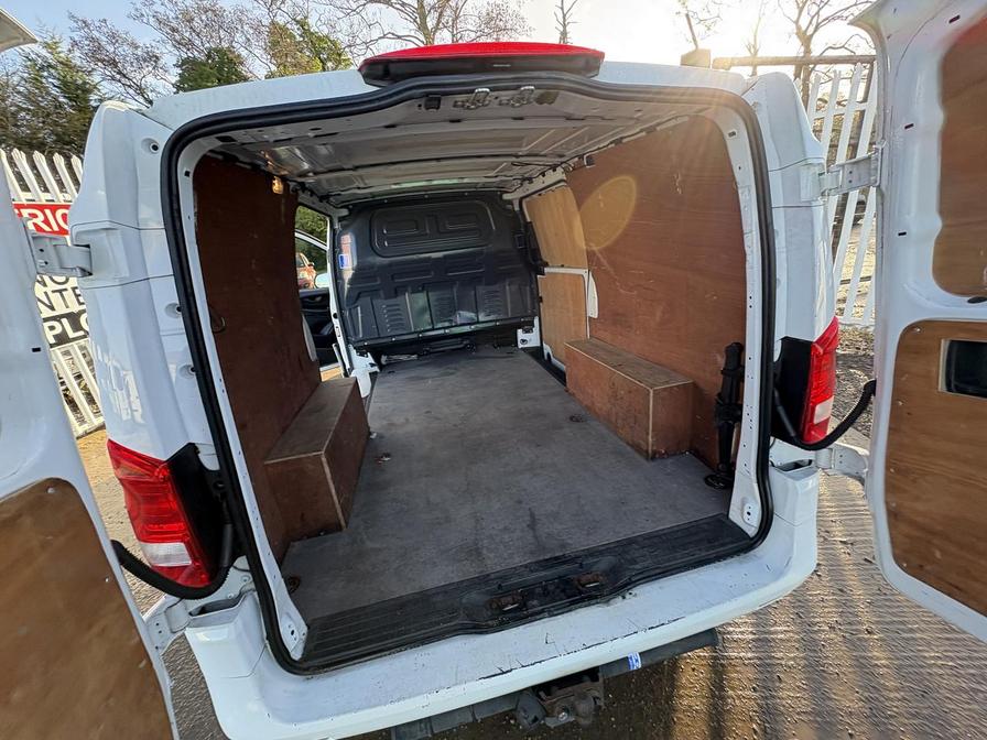 2021 Mercedes-Benz Vito – Model: Vito 110 Progressive CDI – YA70OPE