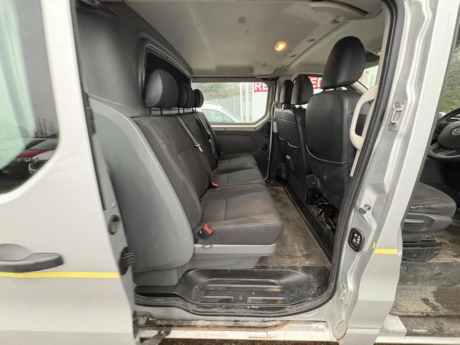 2015 Vauxhall Vivaro – Model: Vivaro  2900 Sportive CDTi – YP15JLU