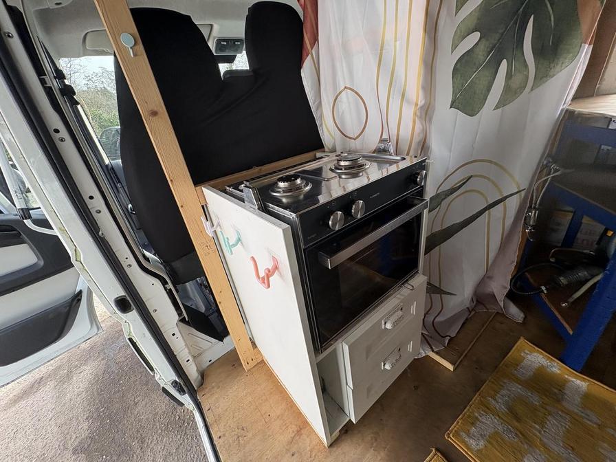 2018 Peugeot Boxer – Model: Boxer 435 Professional L4H2 Blue HDi – CN18RUW