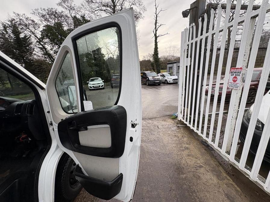 2017 Citroen Relay – Model: Relay 35 L3 Blue HDi – BX67DGF