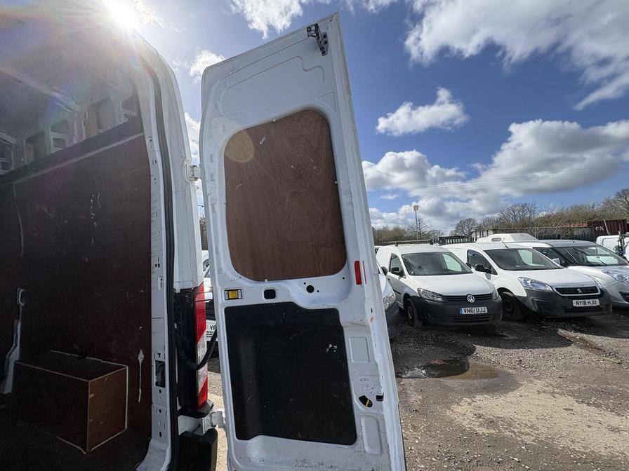 2019 Ford Transit – Model: Transit 350 Leader EcoBlue – MA69PLF