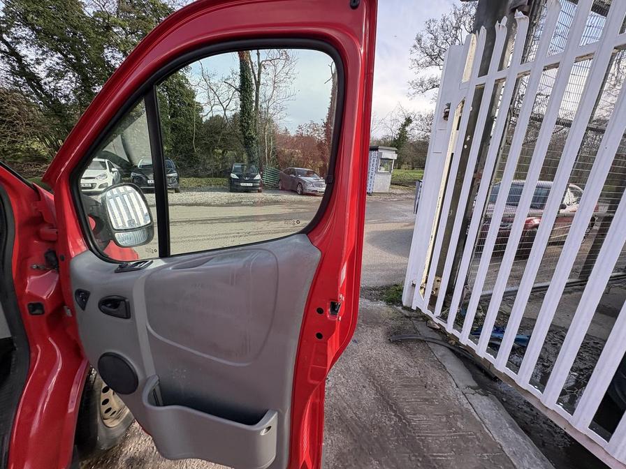 2013 Vauxhall Vivaro – Model: Vivaro 2900 ecoFLEX CDTi LWB – WV13TWF