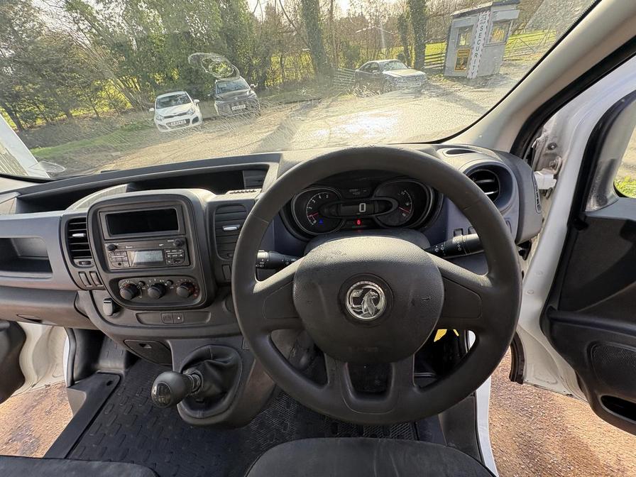 2017 Vauxhall Vivaro – Model: Vivaro  2900 CDTI – LL17YCS