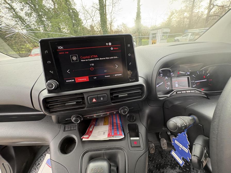 2022 Citroen Berlingo – Model: Berlingo 1000 Enterprise Professional Blue HDi – LM71RTX