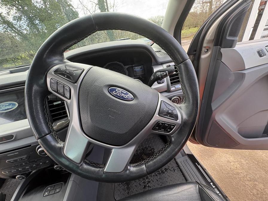 2019 Ford Ranger – Model: Ranger Limited Edition 4×4 Double Cab TDCi Auto – MD69BFJ