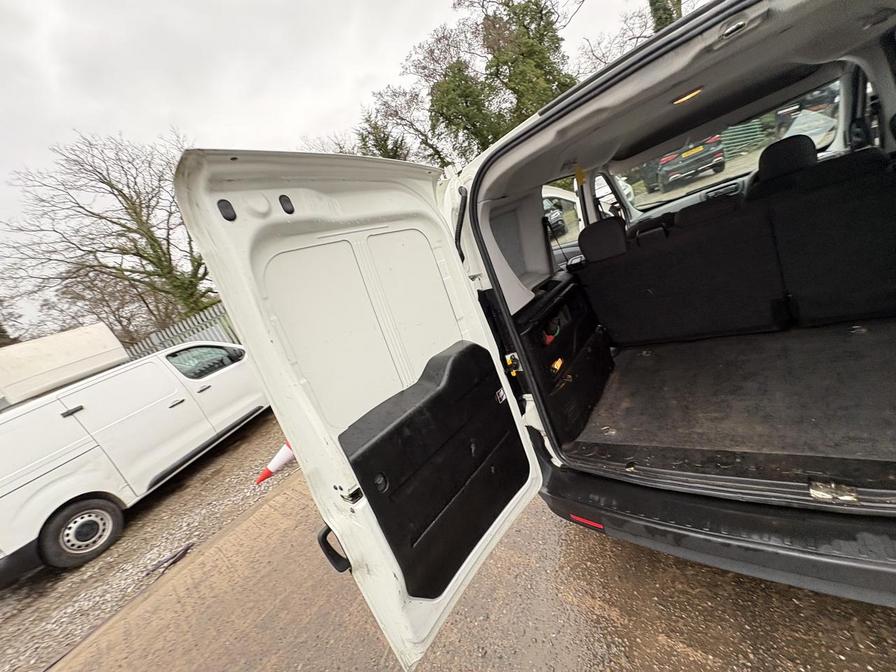 2015 Fiat Doblo Cargo – Model: Doblo 16v Active MultiJet – YP65ZBG