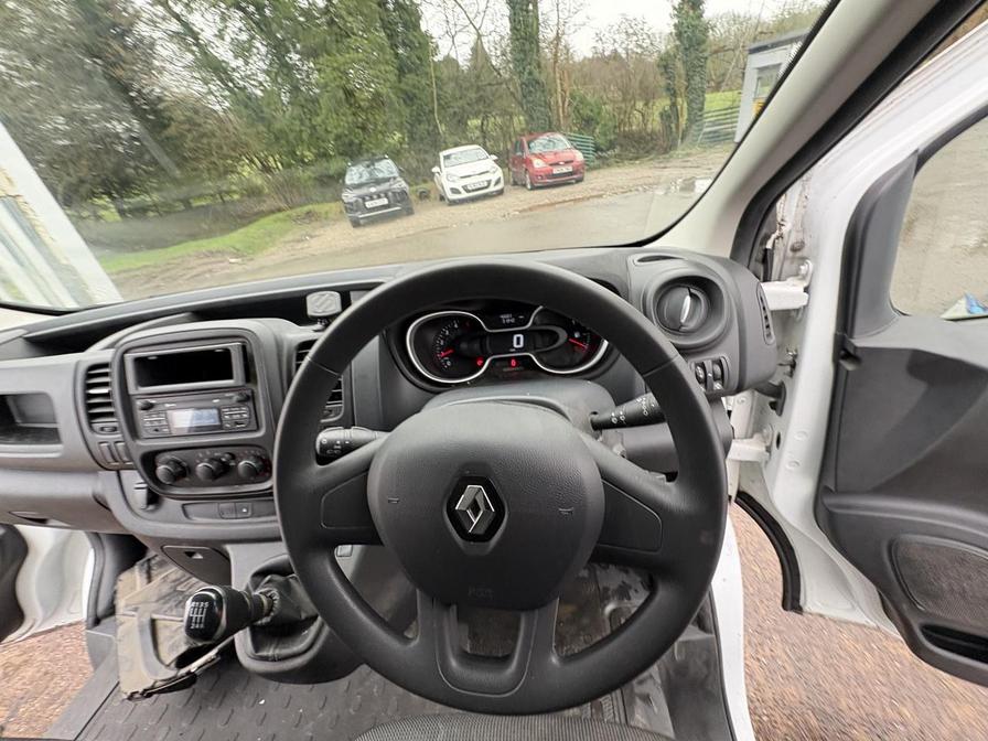 2019 Renault Trafic – Model: Trafic SL28 Business Energy dCi – YL69FVB