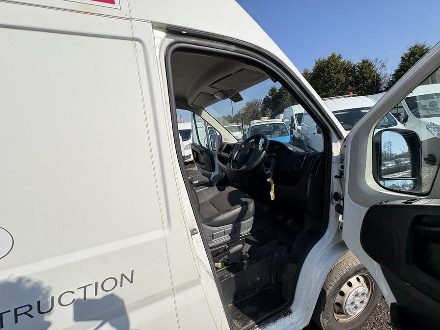 2020 Citroen Relay – Model: Relay 35 L2H2 Enterprise Blue HDi S/S – LC70XCG