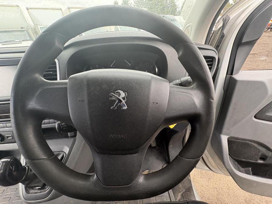 2018 Peugeot Expert – Model: Expert Professional Long Blue HDi – LN68XAX/C11LMT