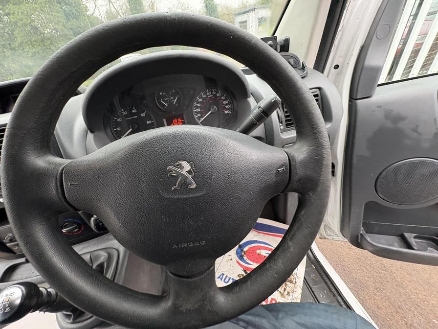 2016 Peugeot Expert – Model: Expert 1000 L1H1 Professional HDi – LF66XRK