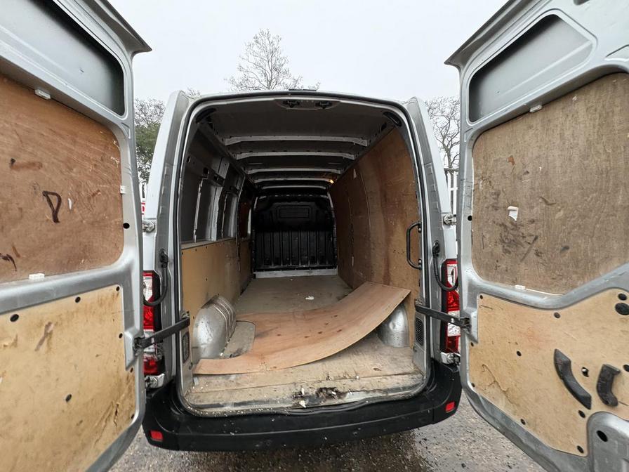 2020 Vauxhall Movano – Model: Movano L3H2 F3500 CDTi – DP70EZE