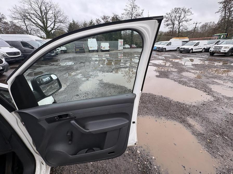 2012 Volkswagen Caddy – Model: Caddy C20 TDI 75 – VN61UJJ