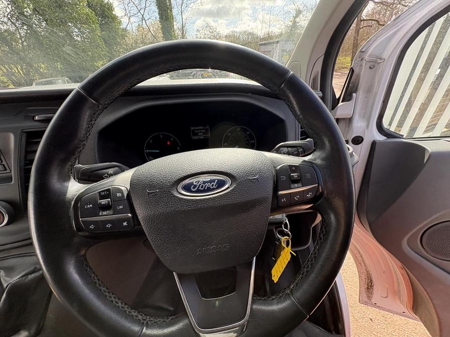 2020 Ford Transit Custom – Model: Transit Custom 280 Base – MJ69LFL