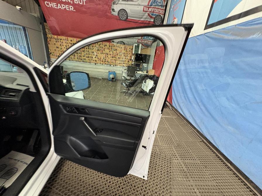 2018 Volkswagen Caddy MaxI – Model: Caddy Maxi C20 TDI – GF18YUW/V300ESH