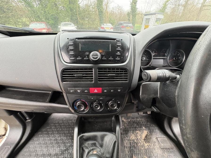 2017 Fiat Doblo Cargo – Model: Doblo 16v SX XL MultiJet II – WN17UMM