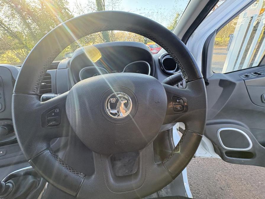 2018 Vauxhall Vivaro – Model: Vivaro  2900 Sportive CDTi – DV18SJO