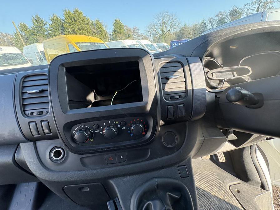 2015 Vauxhall Vivaro – Model: Vivaro  2900 CDTI – DU65GRF