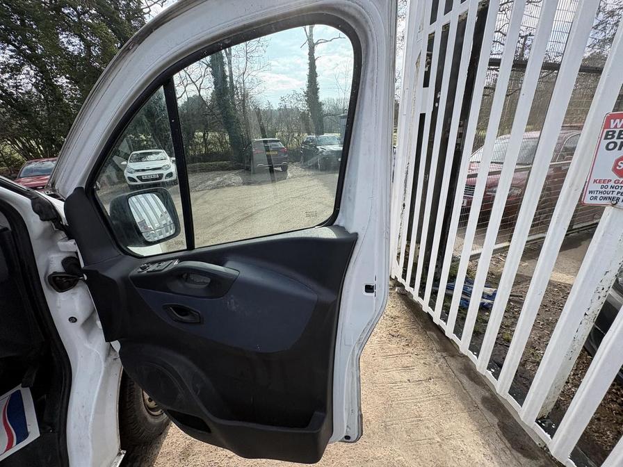 2019 Vauxhall Vivaro – Model: Vivaro  2700 CDTI – YO19PXU