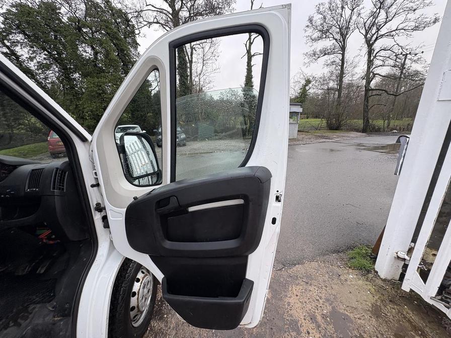 2020 Citroen Relay – Model: Relay 35 L2H2 Enterprise Blue HDi S/S – MJ70KPT