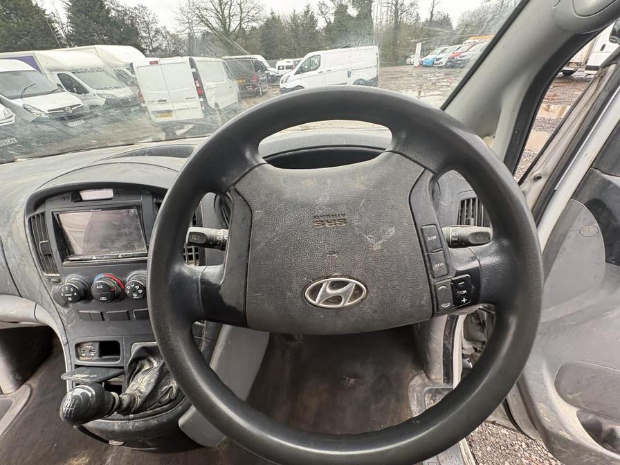 2016 Hyundai iLoad – Model: iLoad SE CRDi – AU16UNF