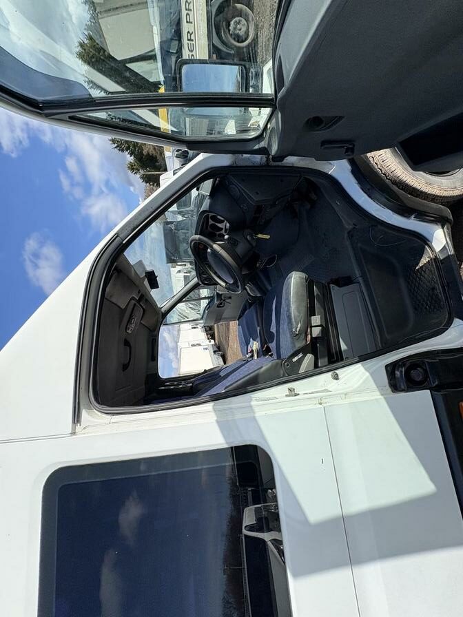 2006 Iveco Daily – Model: Daily 40C12 – NX56GHH