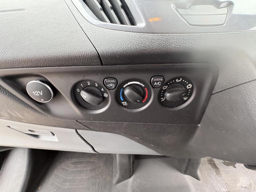 2017 Ford Transit Custom – Model: Transit Custom 270 Limited – YM67BSO