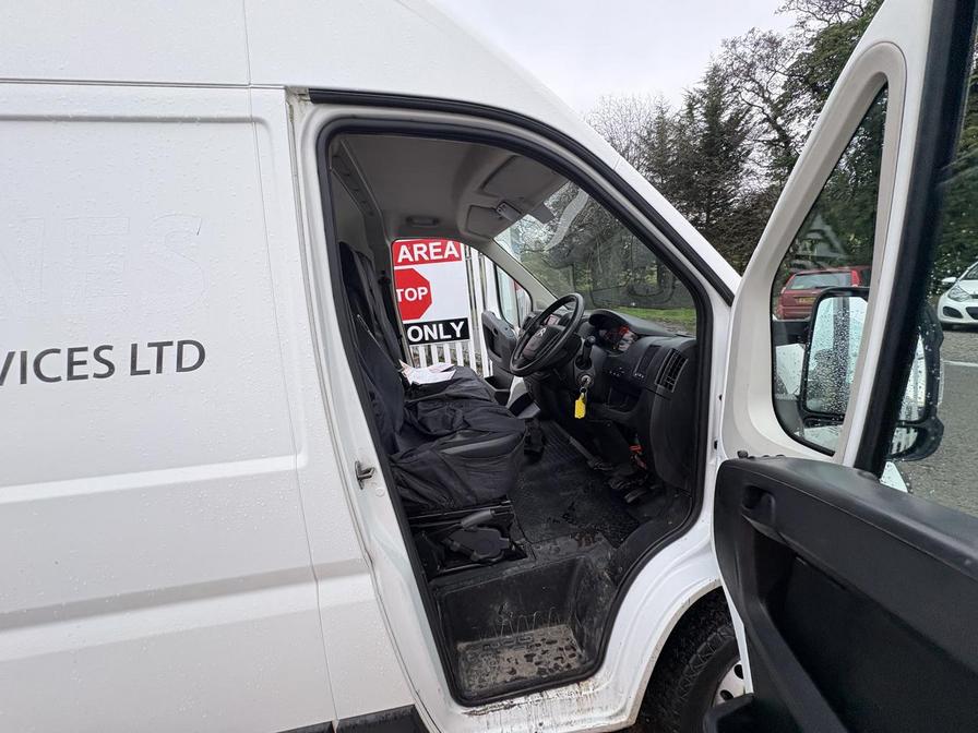 2020 Citroen Relay – Model: Relay 35 L2H2 Enterprise Blue HDi S/S – MJ70KPT