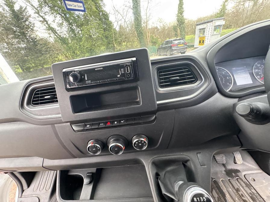 2021 Vauxhall Movano – Model: Movano L2H2 F3500 CDTI – DN71JVF