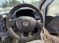 2015 Vauxhall Vivaro – Model: Vivaro  2900 CDTI – DP65XZM