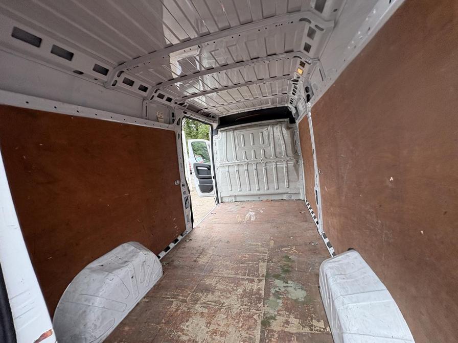 2021 Citroen Relay – Model: Relay 35 L3H2 Enterprise Blue HDi S/S – LF21CJW