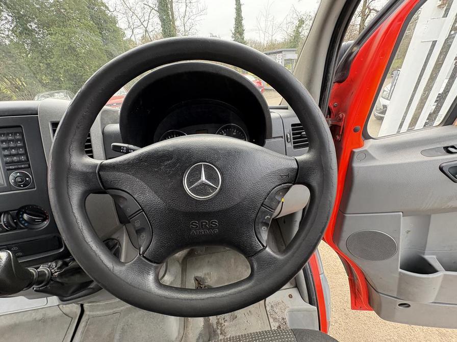 2012 Mercedes-Benz Sprinter – Model: Sprinter 313 CDi – NA62OWB