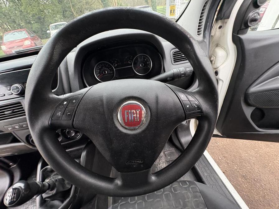 2017 Fiat Doblo Cargo – Model: Doblo 16v SX XL MultiJet II – WN17UMM