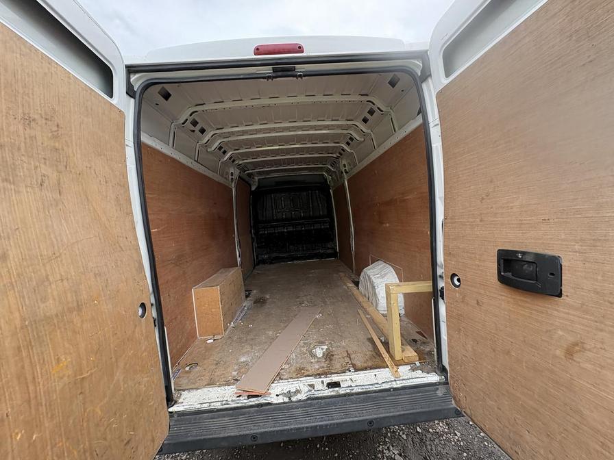 2018 Peugeot Boxer – Model: Boxer 435 Professional L4H2 Blue HDi – OU18OEA