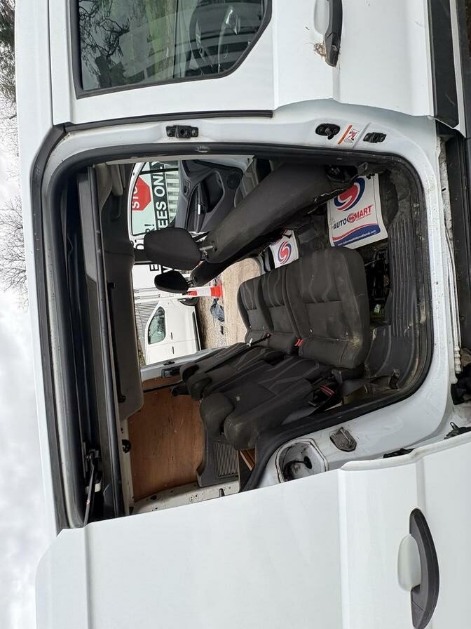 2018 Ford Transit Connect – Model: Transit Connect 230 – YR18KVD