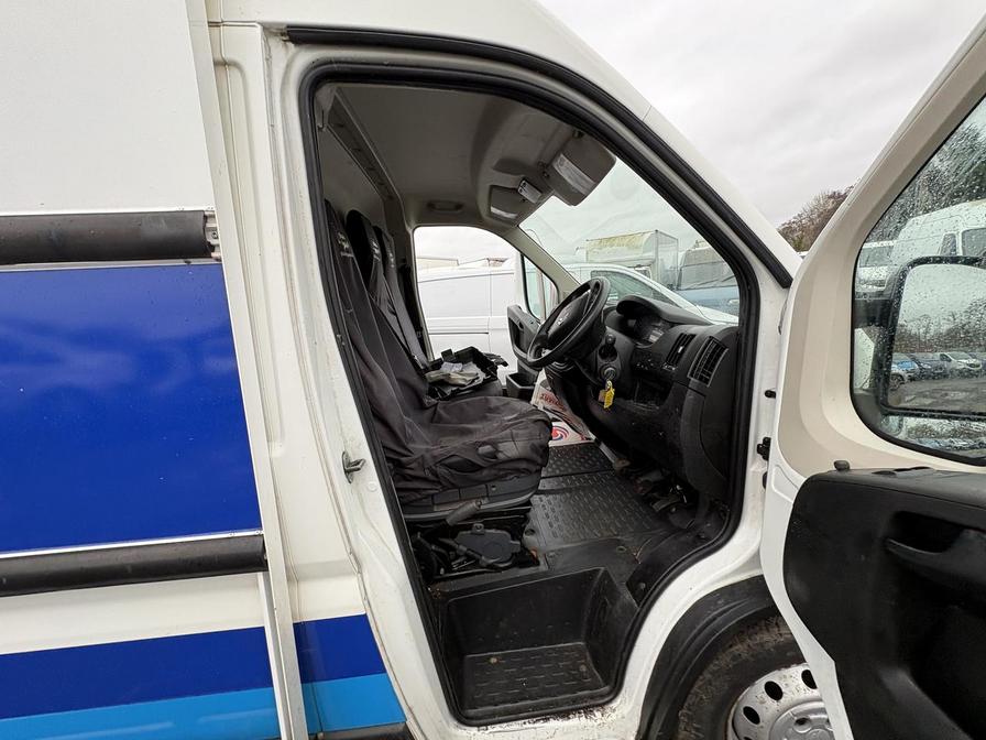 2021 Citroen Relay – Model: Relay 35 Heavy L4H2 Enterprise Blue HDi S/S – LA21SSU