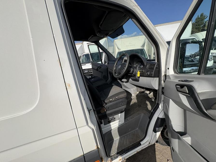 2015 Volkswagen Crafter – Model: Crafter CR35 TDI – GJ15WCW