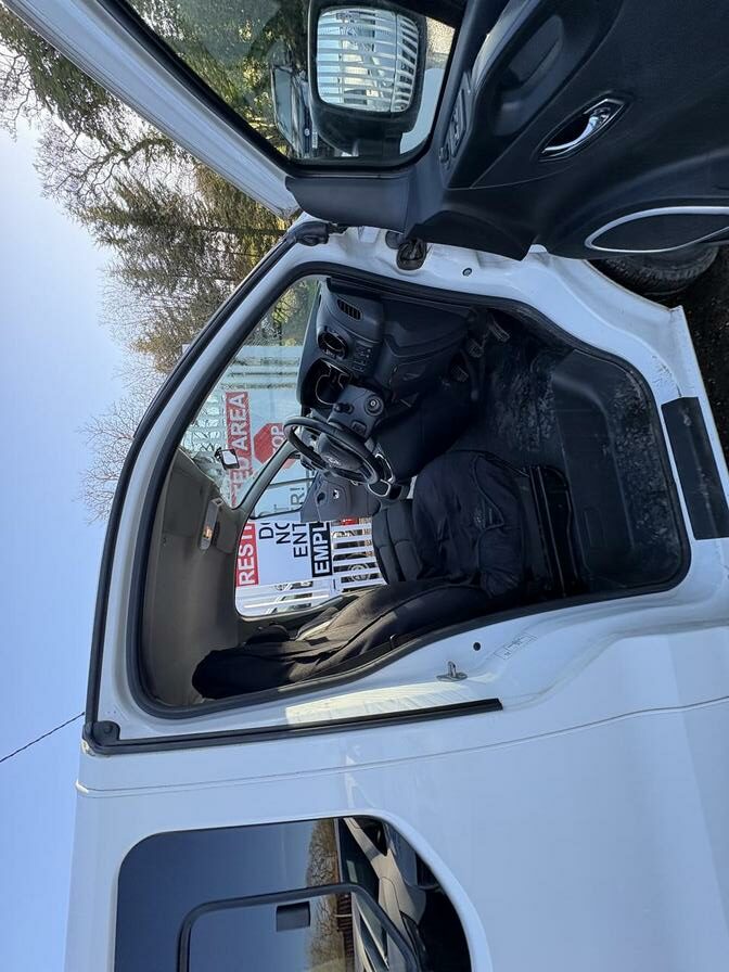 2018 Vauxhall Vivaro – Model: Vivaro  2900 Sportive CDTi – DV18SJO