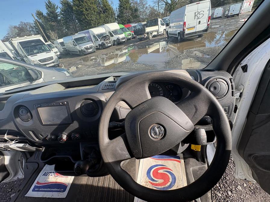 2016 Vauxhall Movano – Model: Movano F3500 L3H3 CDTI – WD16ZRU