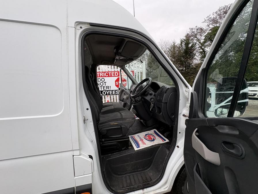 2016 Nissan NV400 – Model: NV400 SE dCi – YC16VJD