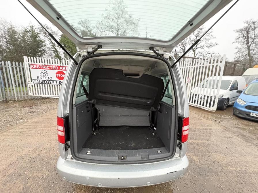 2011 Volkswagen Caddy – Model: Caddy Maxi C20 Life TDI Semi-Auto – RE11RRX