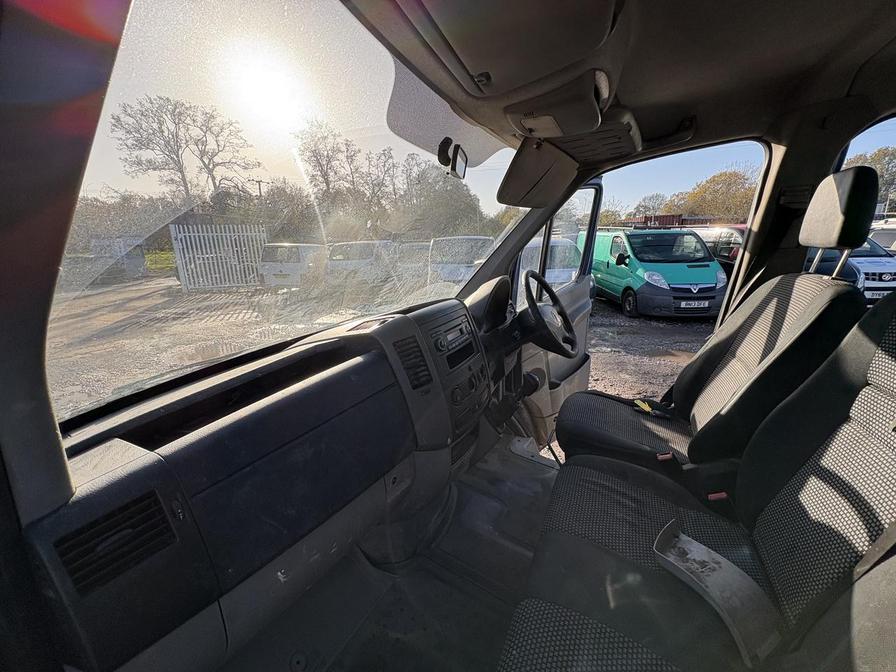 2007 Mercedes-Benz Sprinter – Model: Sprinter 311 CDi Double Cab MWB – PE57JXD
